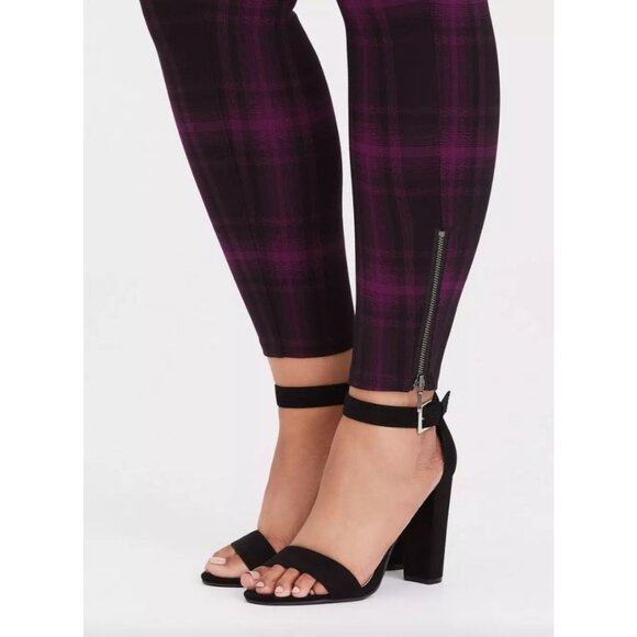 Torrid Womens Plus 20 Berry Plaid Ponte Stretch Ankle Pant Grunge Punk Goth - Picture 3 of 13